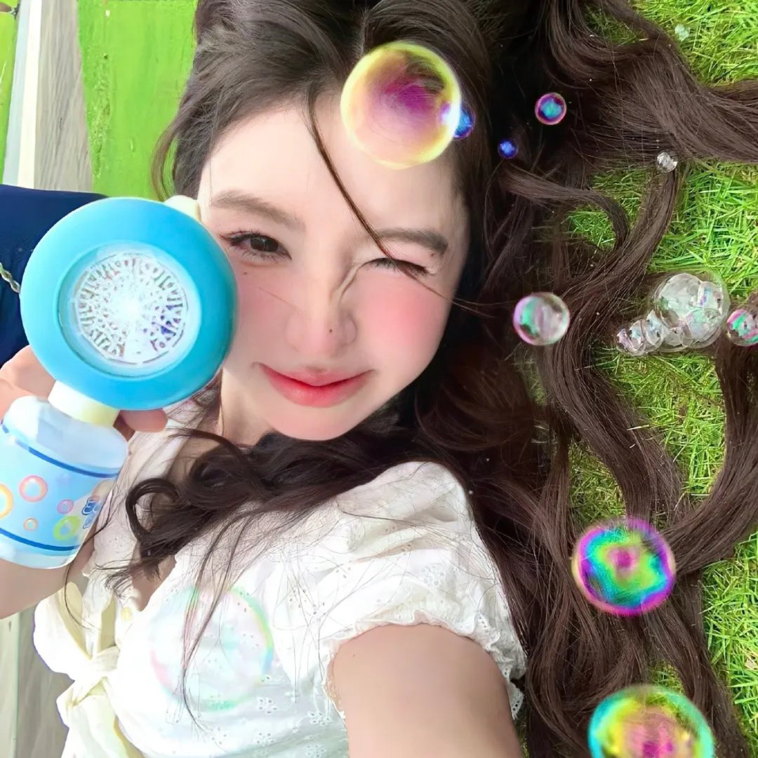 闪亮女孩